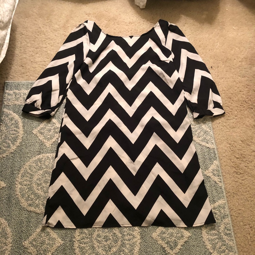 Black and White Chevron Shift Dress